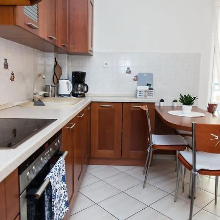 Lovely Apt In Peristeri Афины Экстерьер фото