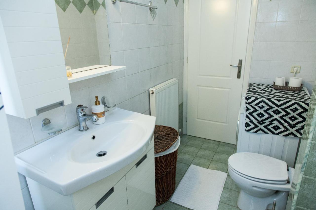Lovely Apt In Peristeri Афины Экстерьер фото