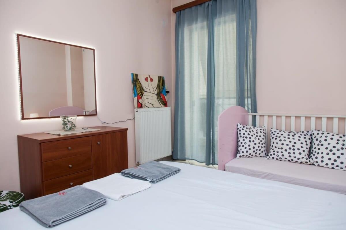 Lovely Apt In Peristeri Афины Экстерьер фото